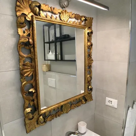 Florio Apartment